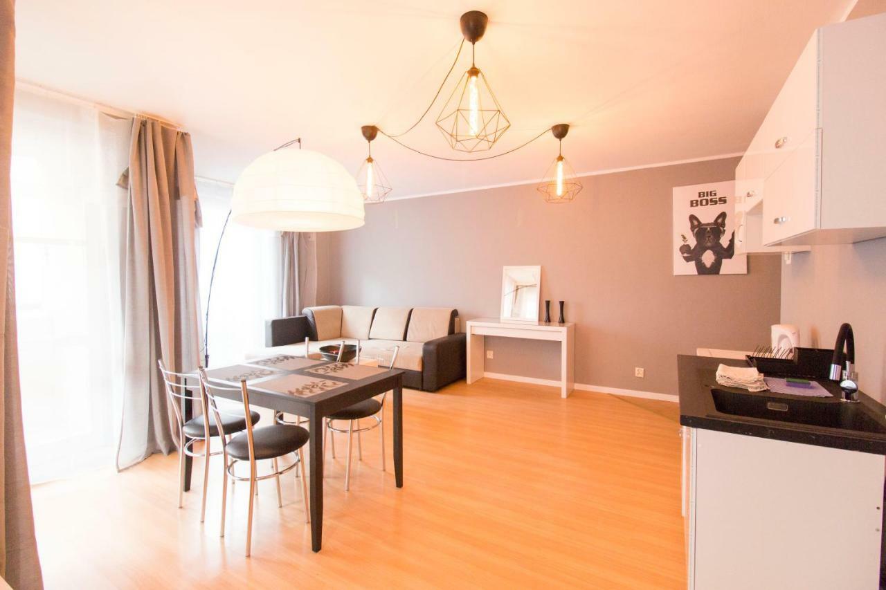 Wroclove Apartments Self Check-In Breslavia Esterno foto