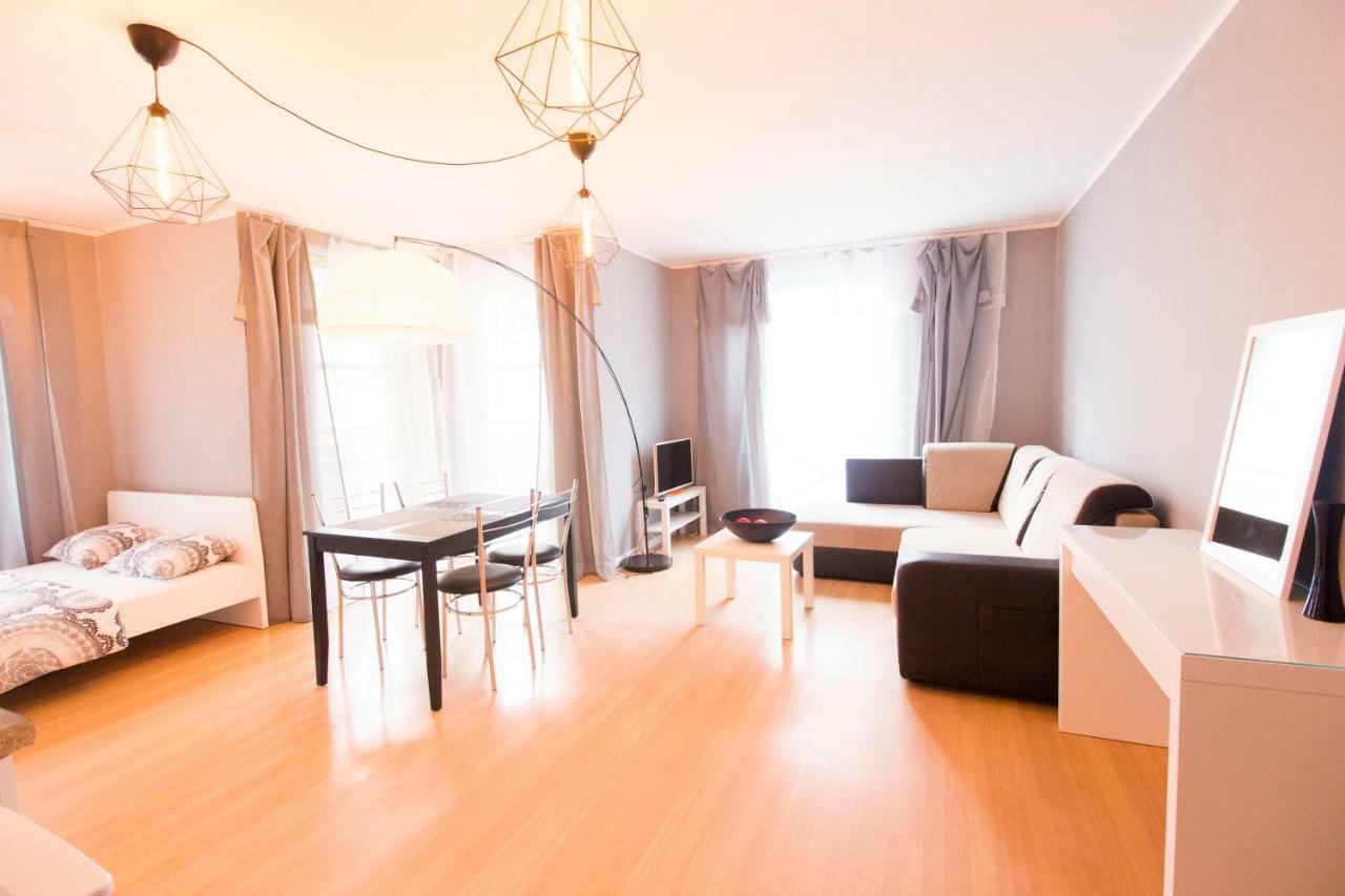 Wroclove Apartments Self Check-In Breslavia Esterno foto